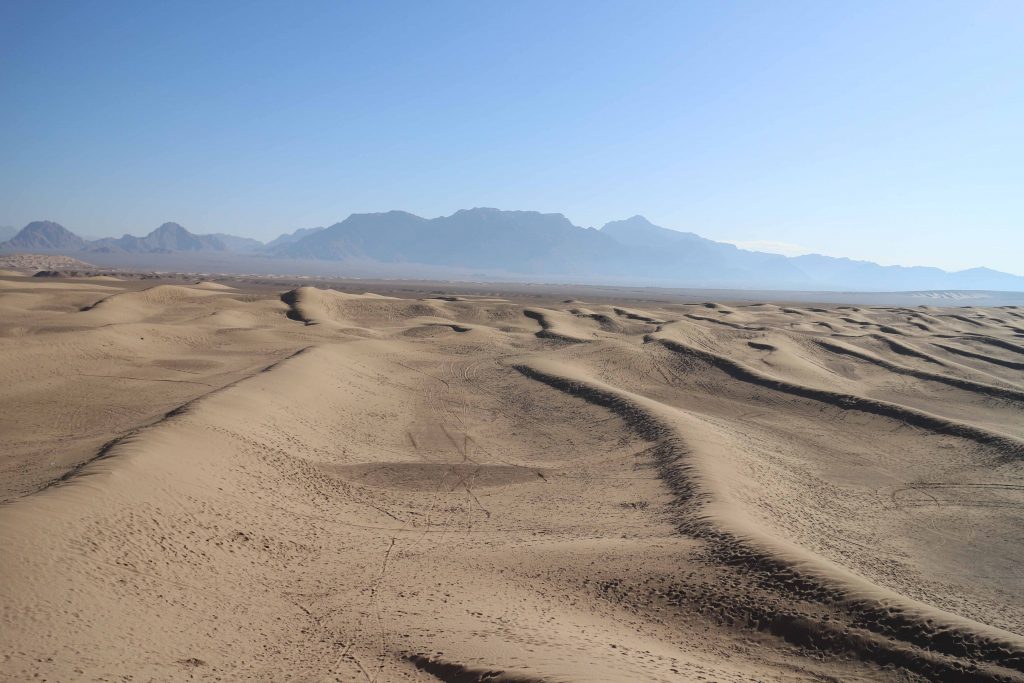 Stay overnight in Yazd desert